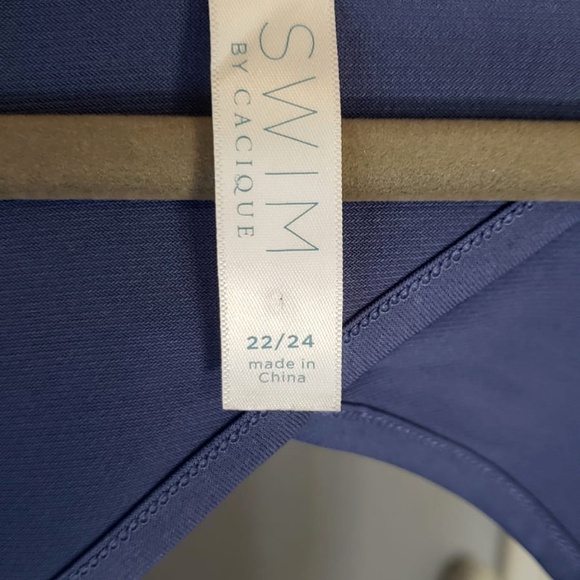 Swim by Cacique - Cute Bathing Coverup! - Picture 6 of 7